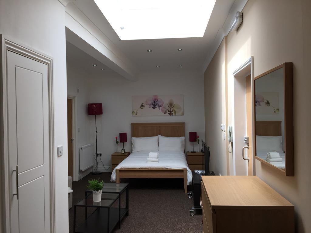 Ilford Central Luxury Apartments Rum bild